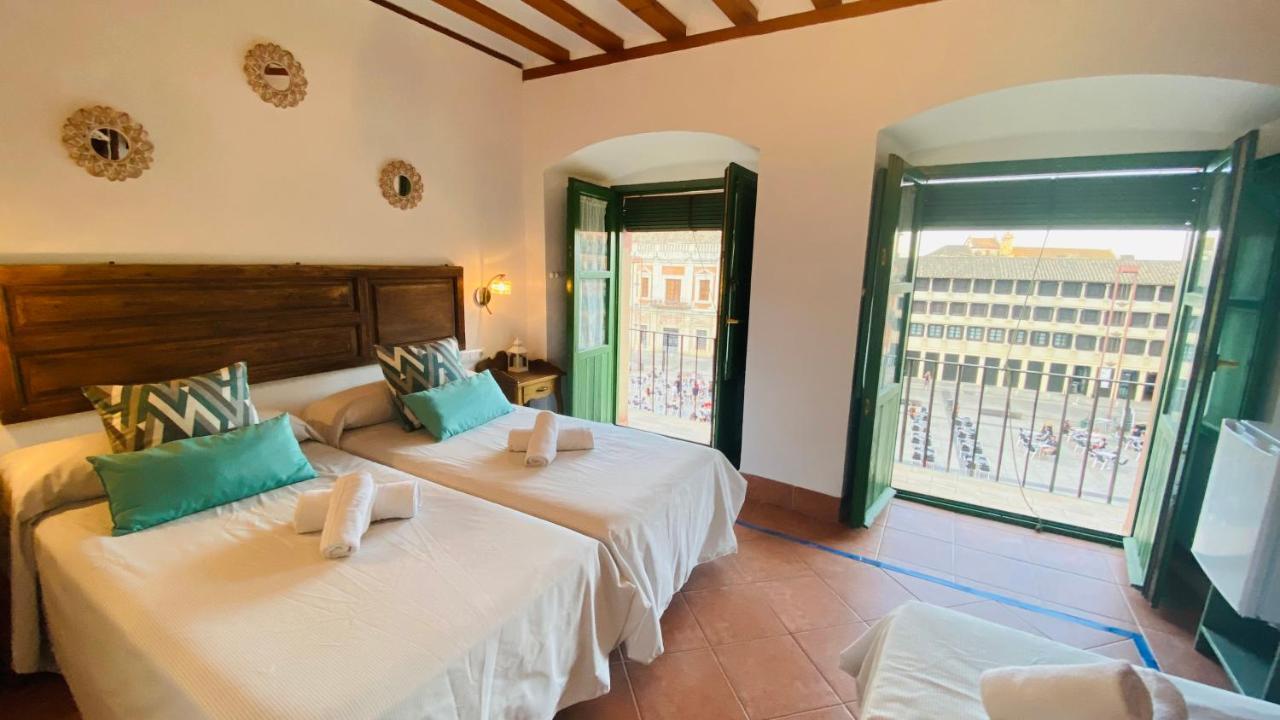 Hostel Plaza Mayor Corredera Kordoba Zewnętrze zdjęcie